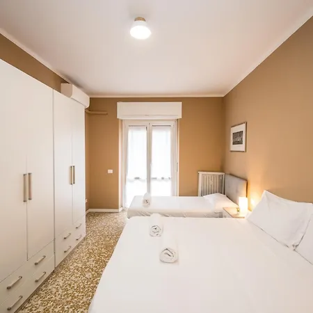 Shortmi Canonica Apartamento *