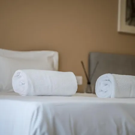 Shortmi Canonica アパート ミラノ