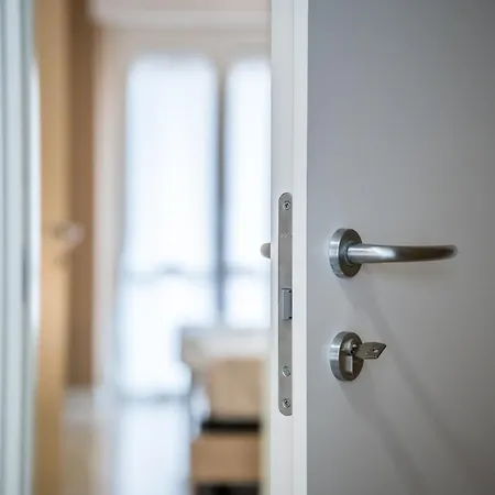 アパート Shortmi Canonica ミラノ